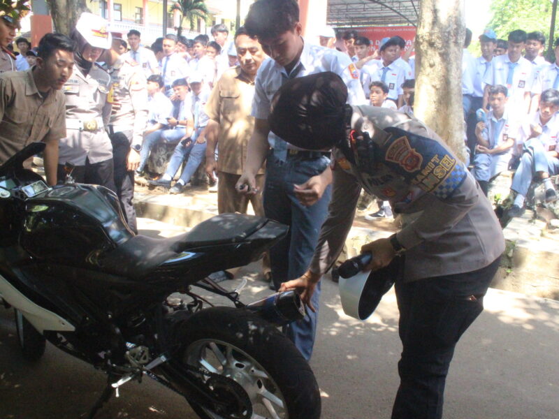 pembinaan kamsel polres subang ke SMAN 3 Subang-3